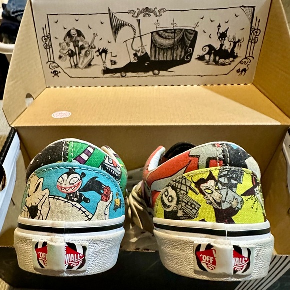 Vans Nightmare Before Christmas Sneakers -Retired and Limited Edition - Picture 4 of 7